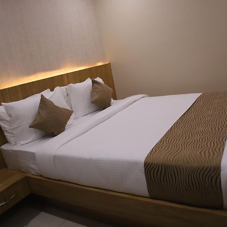 טארפית Hotel Dc Star מראה חיצוני תמונה